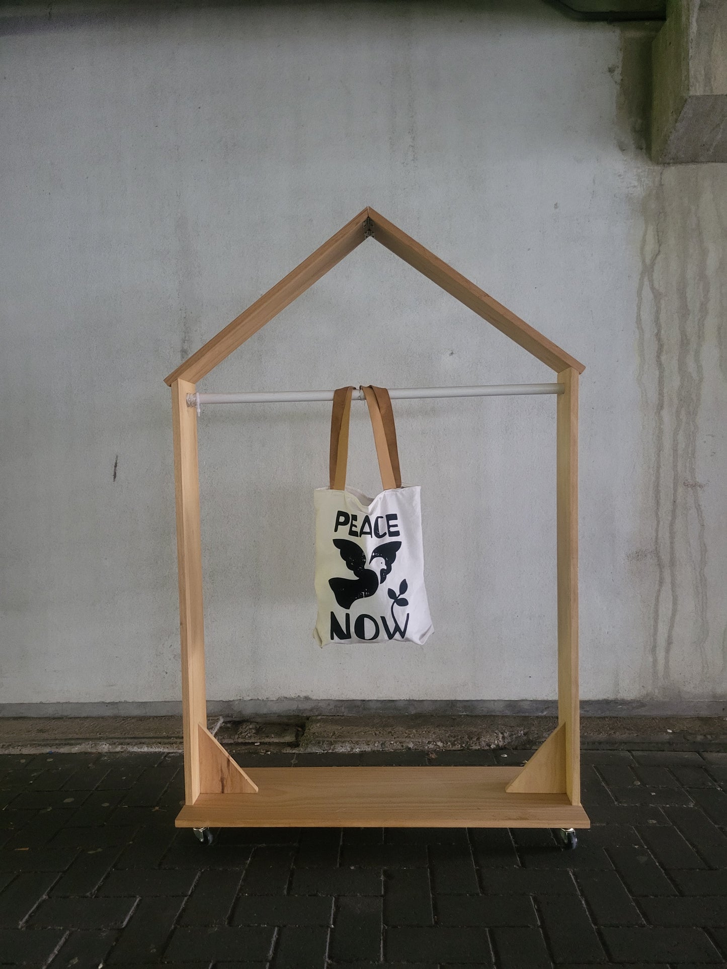 Shopper Peace Now