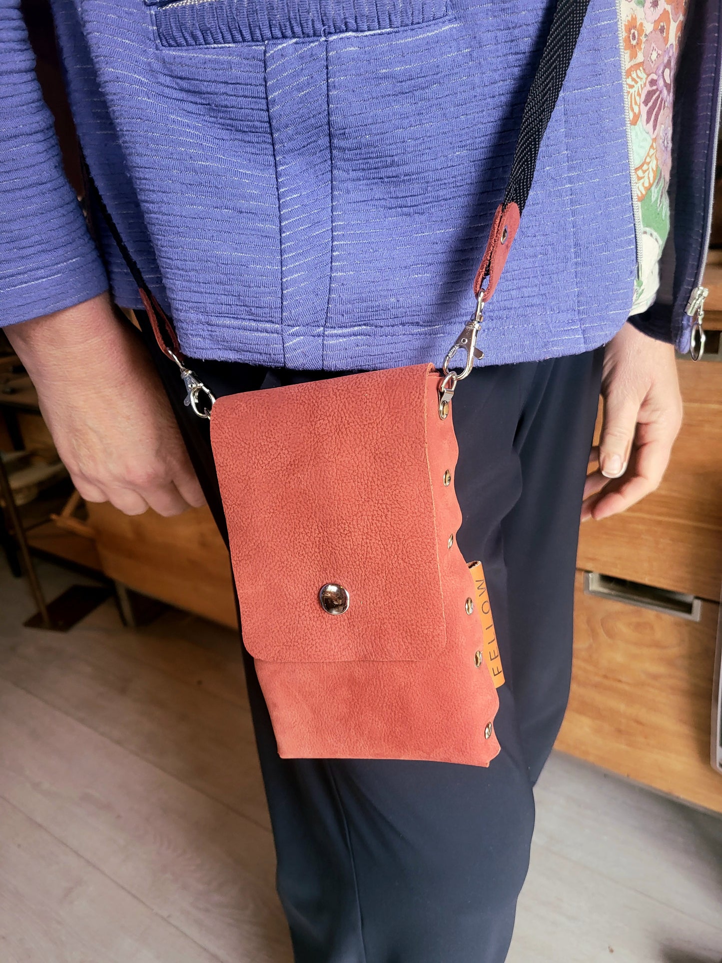 Workshop telefoontasje leer