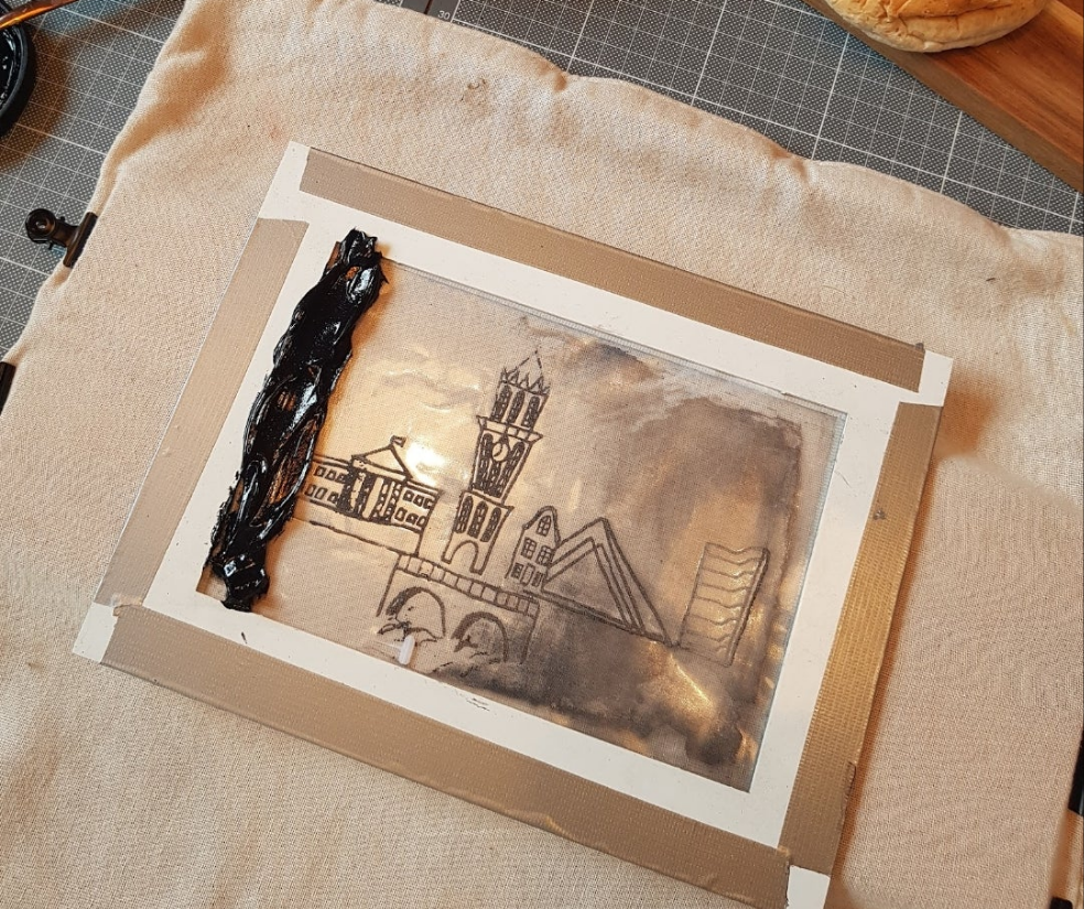 SKYLINE wallet yellow