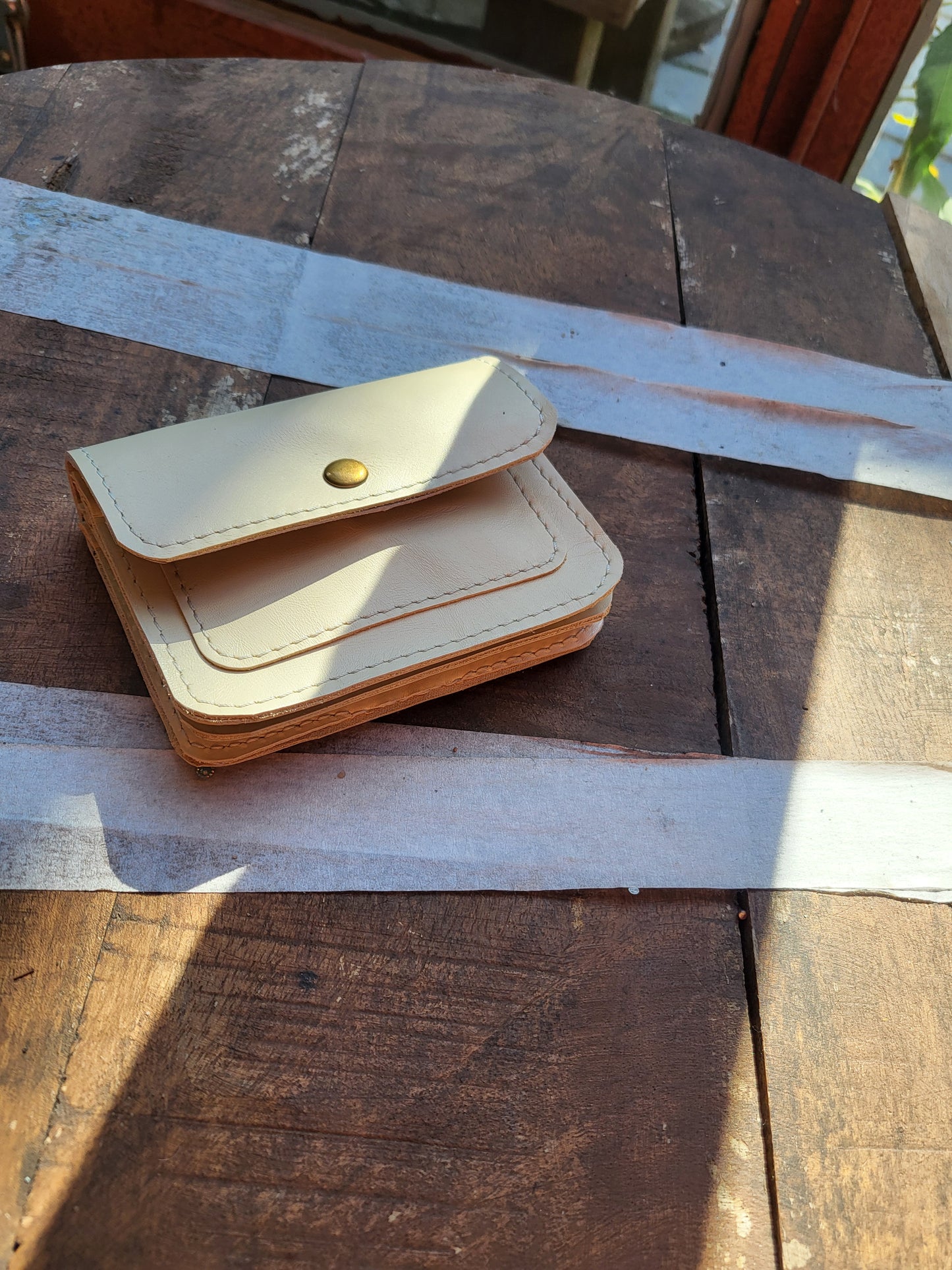 GATHERING | portemonnee wit leer