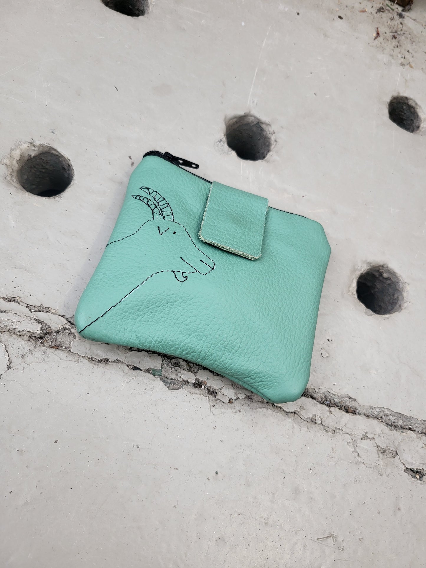 Wallet GEORGE mint leer