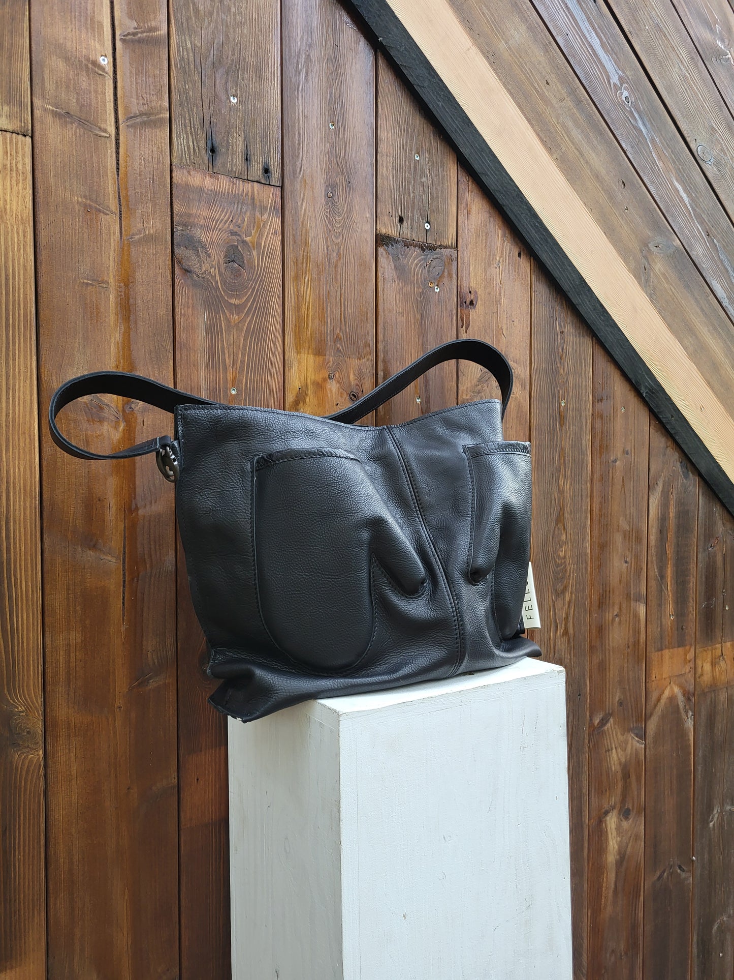 ADMIT schoudertas zwart leer